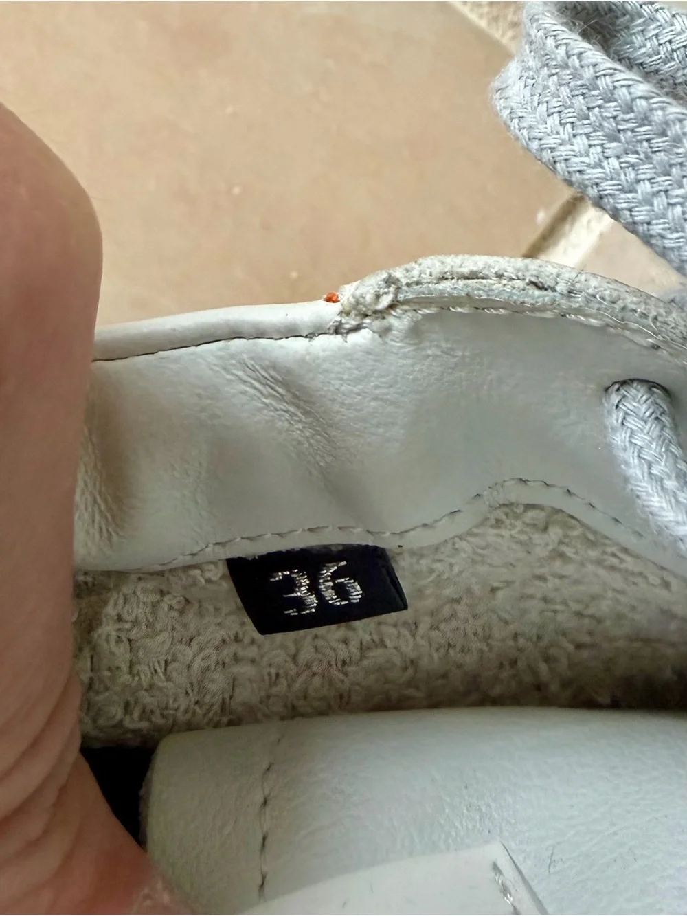 P448 Women's Thea Whip Stitch Low Top Platform Sneakers - 36 - Picture 13 of 13